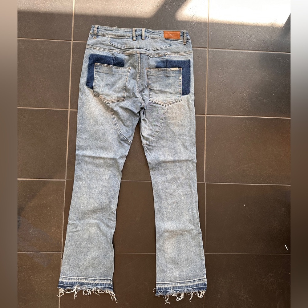 Kollar Raw Hem relaxed jeans